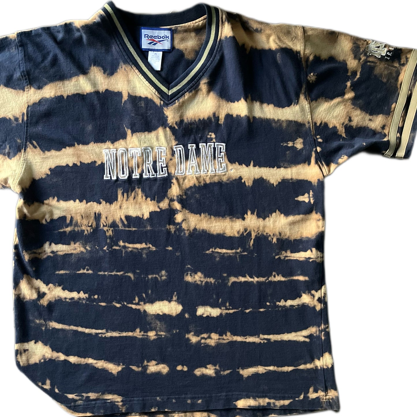 NOTRE DAME UNIVERSITY TEE