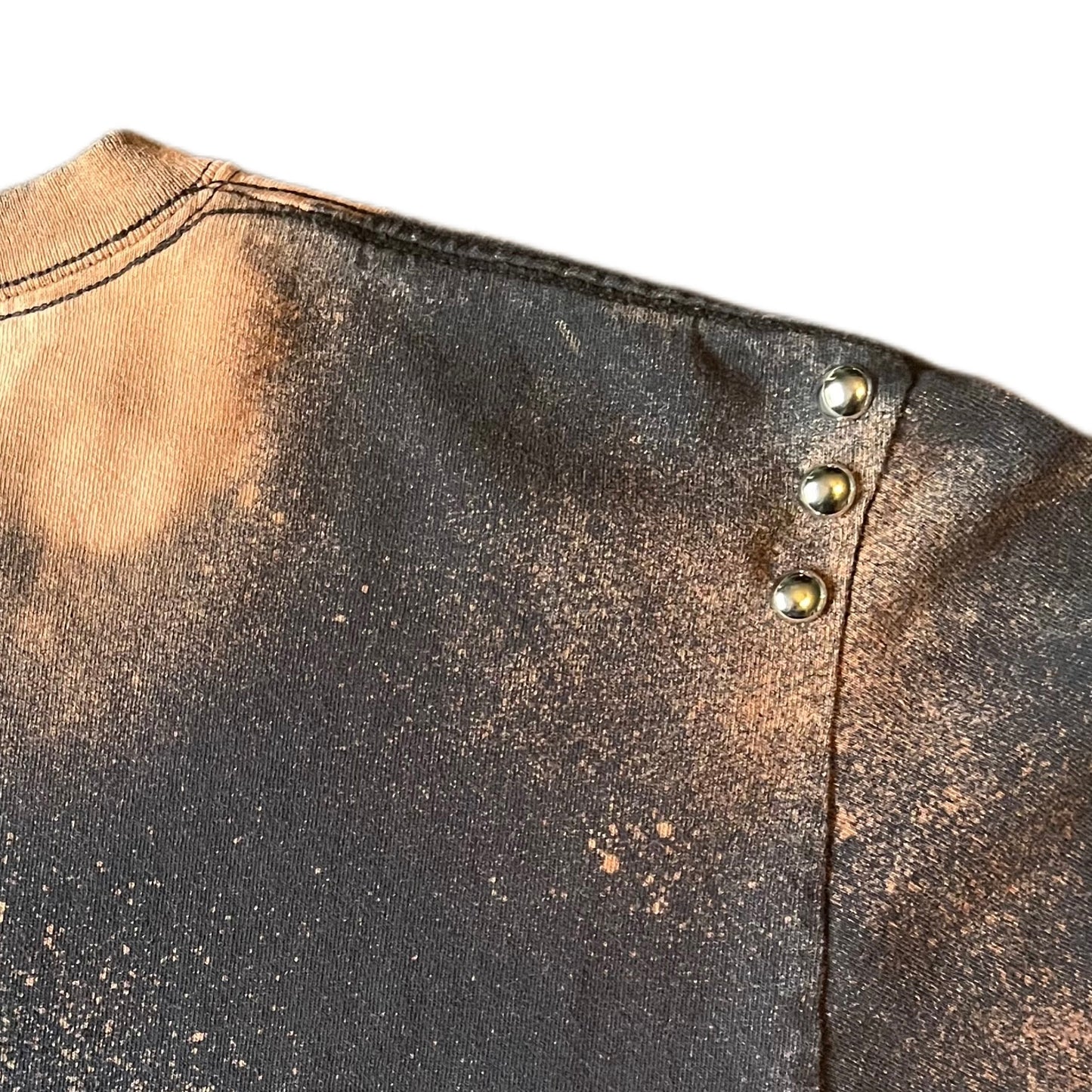 NEW ORLEANS SAINTS STUDDED CROPPED TEE